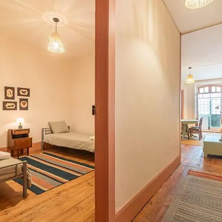 Casa Do Alfaiate Séc Xix Oporto