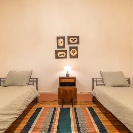 Casa Do Alfaiate Séc Xix Oporto